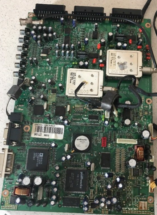 Mainboard	Philips	L6-B	32 881 M	US13ZZ	60900017	L6B30CH1MSNCTX3SKLPPPENDVIT0S	Y51.190R-6           PositionNummer:KT31-618
