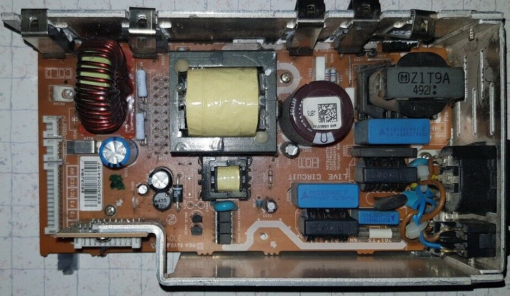 Netzteil 	 Medion	ETXEZ524EAB 	NPX524E-6	5530JB4 / UBXEZ524BP-1	LCD	E52400049922	MD30132          PositionNummer:N42-T865