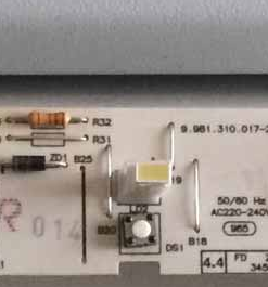 Kühlschrank Steuer-Module / Bedienteil   Bosch / Siemens 	KGV 2604-04	9.981.310.017-1	67025 VOE 6601	1707215143KGV		6.4 / FD345 / 0123456789eu  (Gbr)          PositionNummer:KS02-006