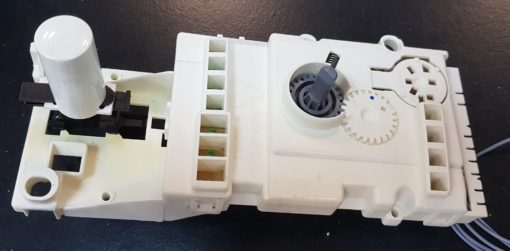 Geschirrspülmaschine Steuer-Module/ Bedienteil Whirlpool / Bauknecht	VBL-BK-UB-5-R-T2P4-DS1-H	 461972430711	VKU 525	132835		 132834 (Gbr)          PositionNummer:WG21-101