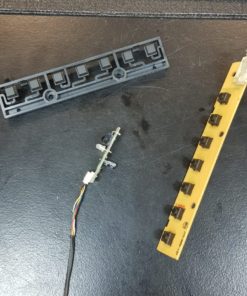 Fernseher Bedienteil	Blaupunkt 	KEY-40AK-CUT	R-46BE	40/191I-GB-5B-FHBKU-DE	B40A191TCFHD 		BW40Z191BFBKUE493  (Gbr)    PositionNummer:SB42-073