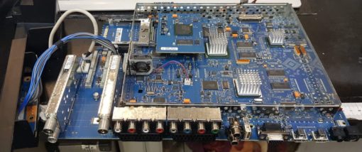 Mainboard	LOEWE	70240 043582	70640 065 002824 9483	67406 T42	 01815		CONNECT 32 MEDIA / CH-TYP L2710  (Gbr)          PositionNummer:KT22-886