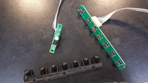 Fernseher Bedienteil Sharp	KEY-E2-7	IR-E2-17-C	V1.4	YXE		LC-40UG7252K / LC-49CUG8362KS         (Gbr)    PositionNummer:SB40-922