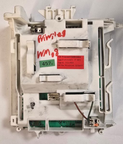 WASCHMASCHINE ELEKTRONIK	PRIVILEG		P.451515651 F:5872 E.132219820 SW Ver.W1A30106		PNC/ELC=913204291/01 MCF=146840700-000- CCF=132271290-006 28/06/2005-10:21:31-PC1-REV.1 (Gbr) PositionNummer:W08-457