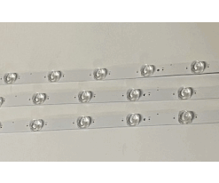 Chiq LED-BACKLIGHT KIT FÜR 55"-PANEL (3 STREIFEN) (Gbr) U55H7N Set 3x3 LB-C550Y19-7N-UHG7NLS01-X1 CRH-ZG55G7N30301503919REV1.0 55G7N E493538 LED Backlight Set301  Position Nummer: B2-031