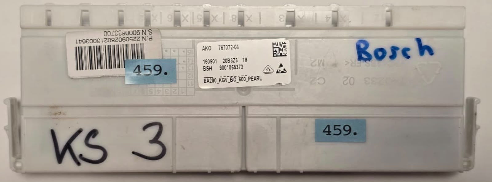 KÜHLSCHRANK STEUER-MODULE / BEDIENTEIL BOSCH AKO 767072-04 BSH 9001065373 150901 20B3Z3 78 EA200_KGV_BO_600_PEARL 740233 02 225090280213003641 9000633700 (Gbr) PositionNummer: KS03-459