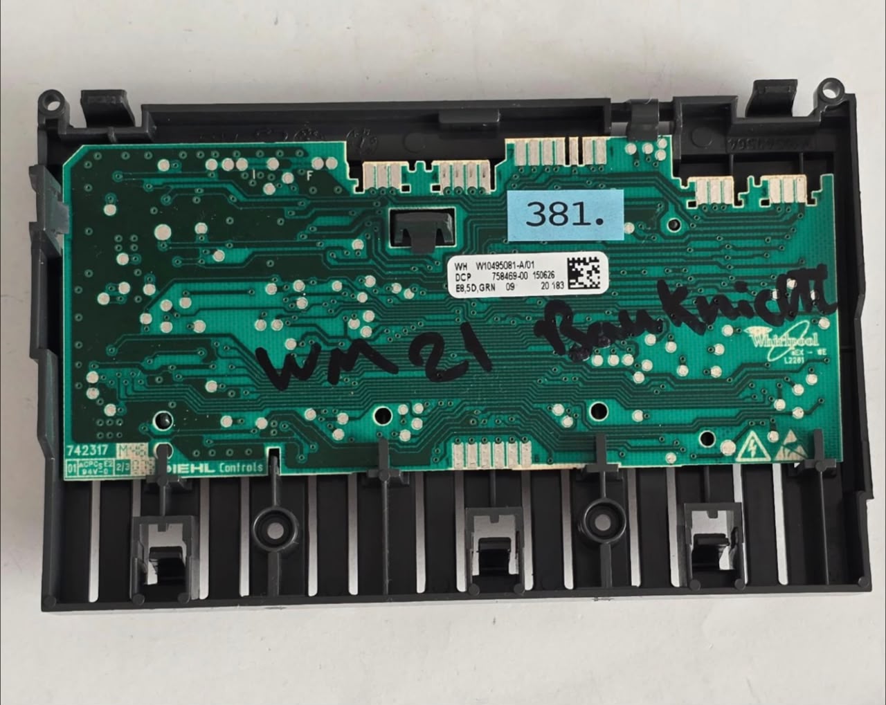 WASCHMASCHINE ELEKTRONIK BAUKNECHT W10495081-A/01 742317 EH W10495081-A/01 DCP 758469-00 150626 E8,5D,GRN 09 20 183 (Gbr) Position Nummer: WM21-381